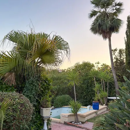Πανσιόν Independant En Calme, Jardins Et Piscine A 5 Min De La Νίκαια