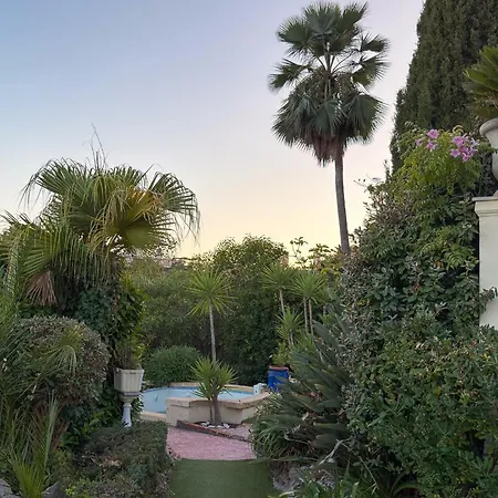 Independant En Calme, Jardins Et Piscine A 5 Min De La Pensionat *